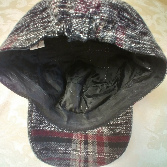 Tickled Pink Tweed Newsboy Cap w Bow - Picture 7 of 10